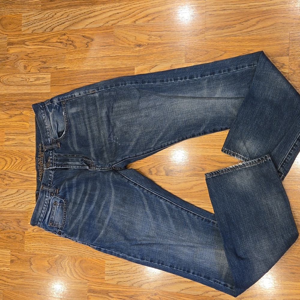 Like new, men's American Eagle 30x34 slim straight jeans